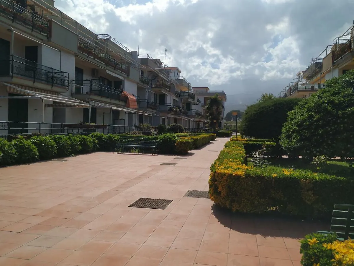 Al Giardino Sant'Anna Apartment Mascali